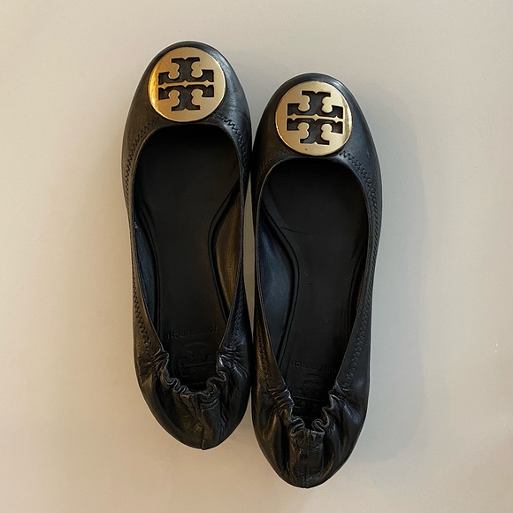 Tory Burch size 7.5 women’s black flats - Picture 1 of 3